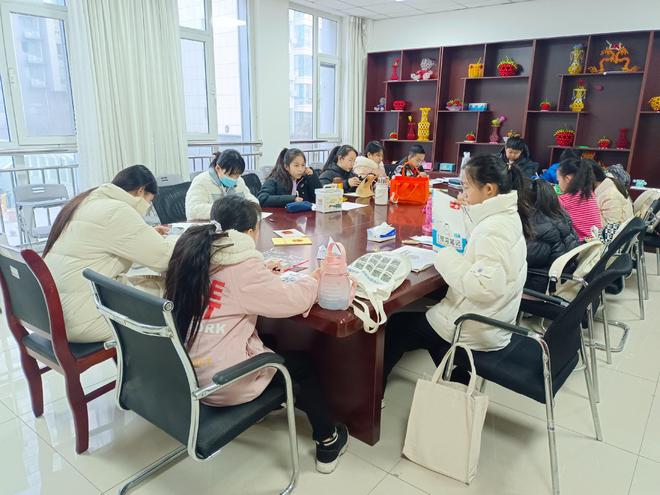 邹平市黄山街道 寒假“童”行与爱相伴，托育关怀暖迎新春